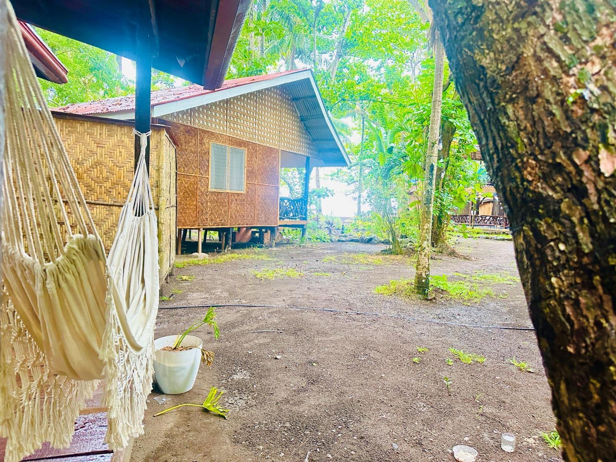 Playa Del Fuego Camiguin Beach Hostel & Resort Mambajao Exterior photo