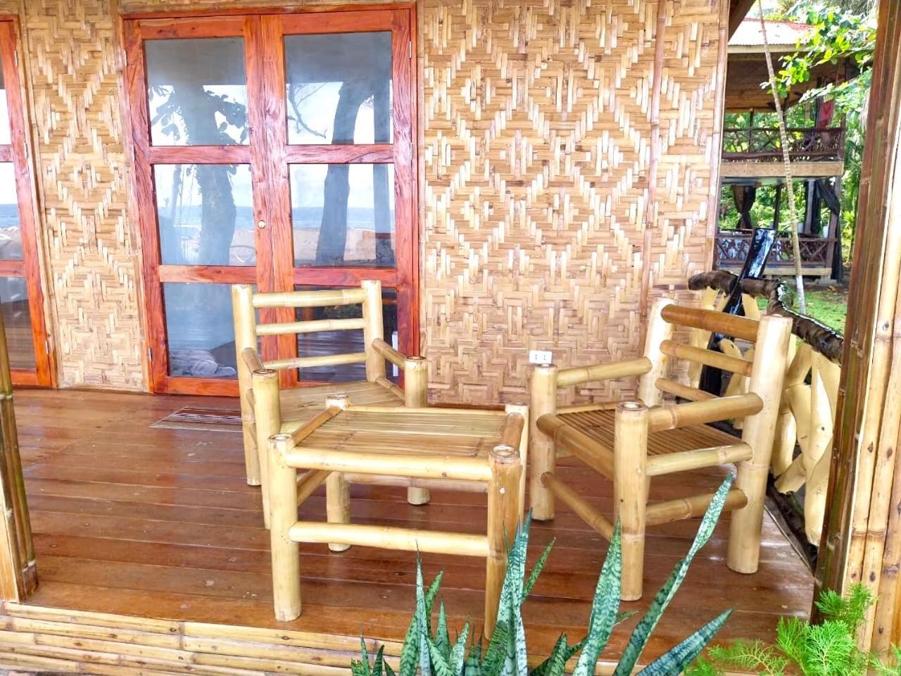 Playa Del Fuego Camiguin Beach Hostel & Resort Mambajao Exterior photo