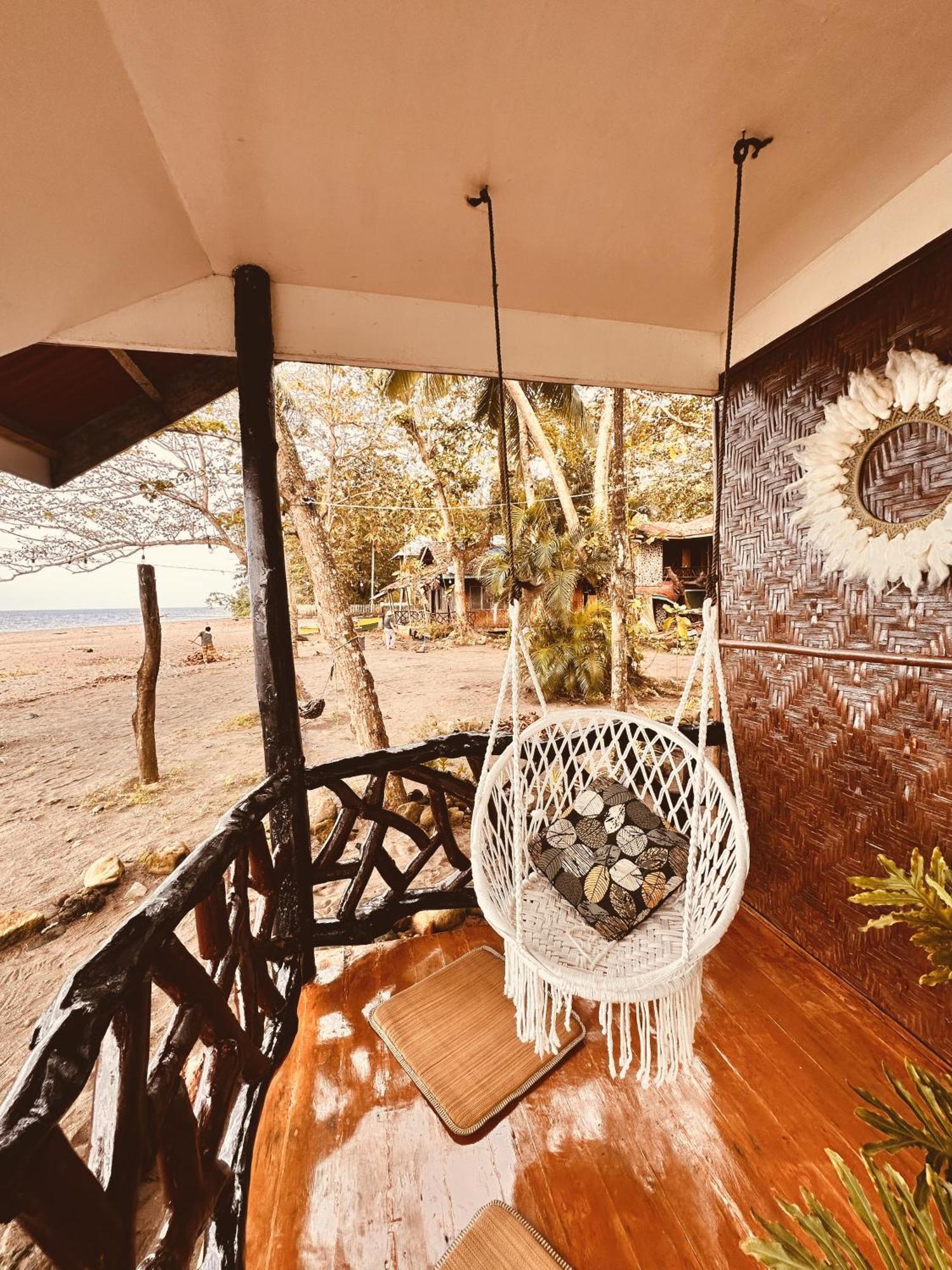 Playa Del Fuego Camiguin Beach Hostel & Resort Mambajao Exterior photo