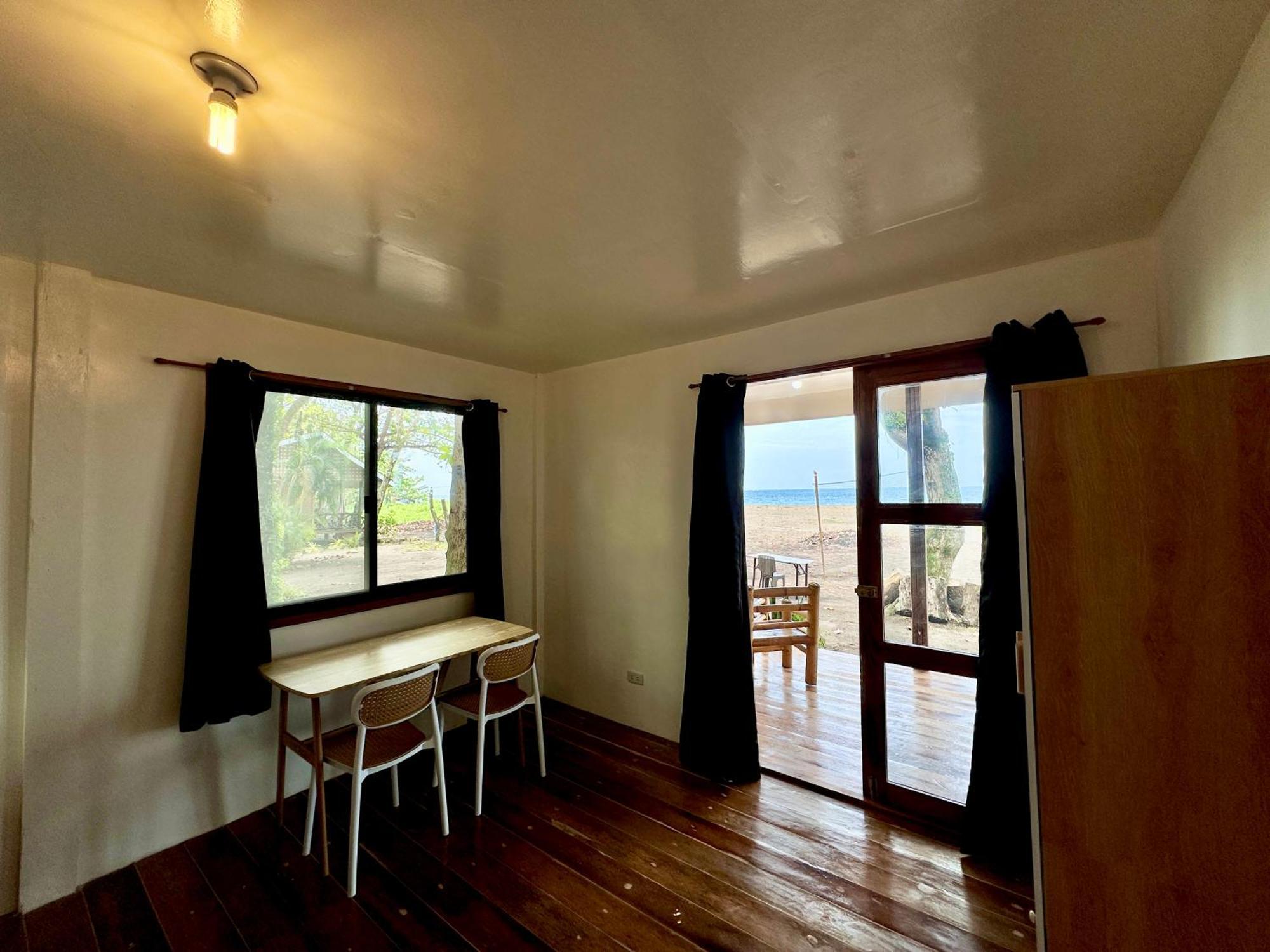 Playa Del Fuego Camiguin Beach Hostel & Resort Mambajao Exterior photo