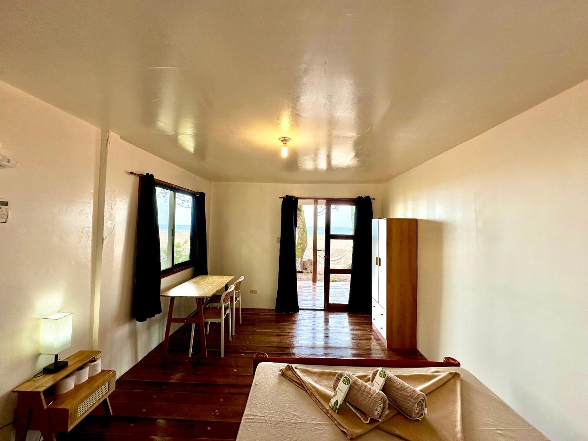 Playa Del Fuego Camiguin Beach Hostel & Resort Mambajao Exterior photo